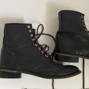 Make Offer 90's Vintage Justin Leather Boots